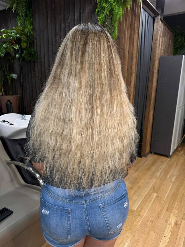 Balayage highlight effect with extensions
